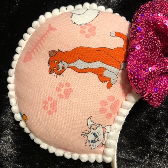 3/$40 Disney Minnie Ears - Picture 3 of 6